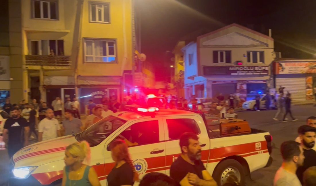 Tekirdağ'ın Çorlu ilçesinde, 6 katlı bir apartmanın en üst katında