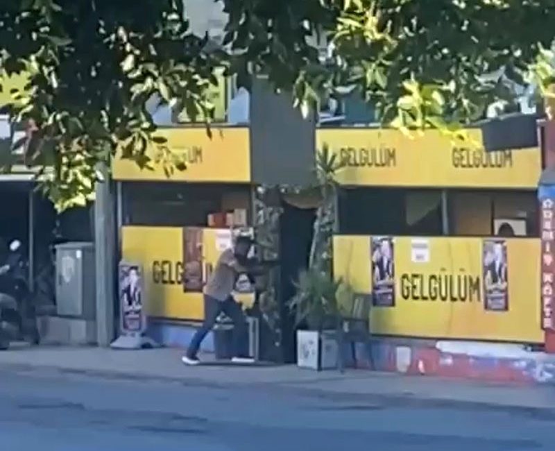 Muğla’nın turizm cenneti Bodrum ilçesinde, alkolün dozunu kaçıran bir şahıs
