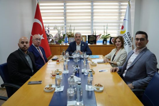 Gebze Ticaret Odası'nda düzenlenen toplantıda yatırım teşvikleri, devlet destekleri, finansman