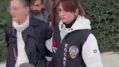 Kocaeli'de 19 yıl önce çöp konteynerinde göbek bağı boğazına dolanmış