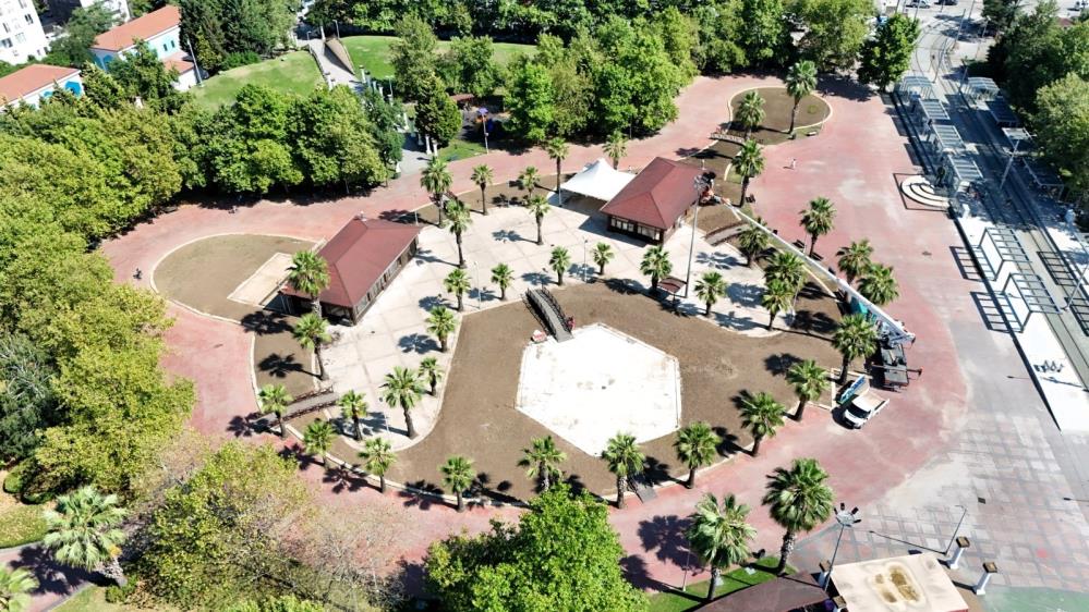 Kocaeli Büyükşehir Belediyesi'nin İzmit Doğu Kışla Parkı'nda hayata geçireceği Ana