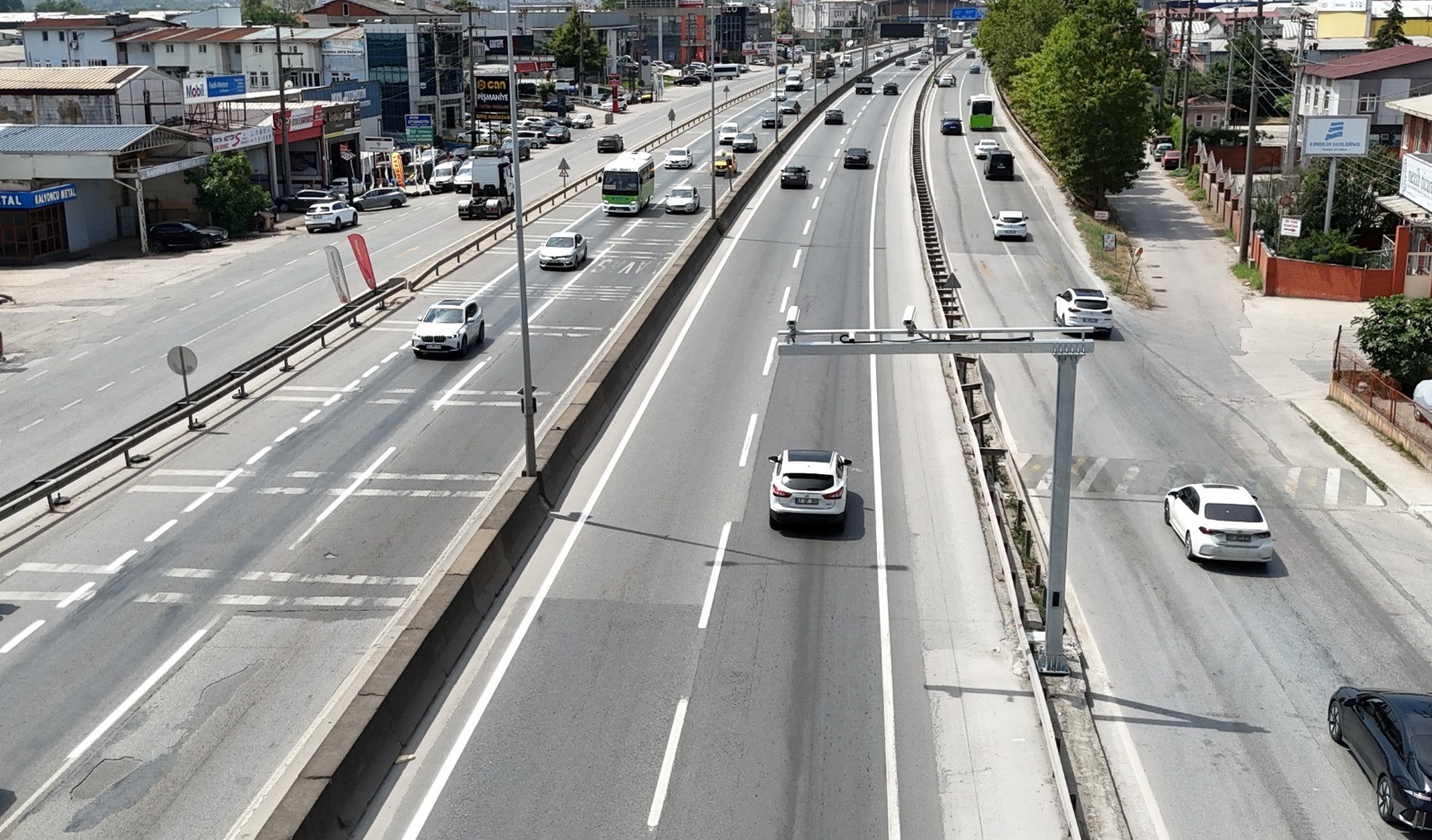 Kocaeli'de trafikte yeni dönem: Sistem önce uyaracak, sonra cezayı kesecek!