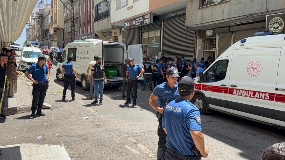 Cezaevinden çıkan şahıs dehşet saçtı: Cinayet sonrası intihar!