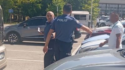 Bursa Bölge Adliyesi'nde boşanma davası sonrası taraflar arasında çıkan tartışmada