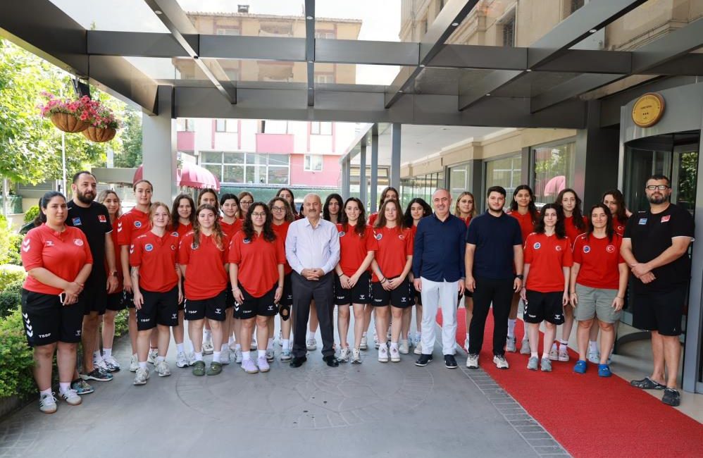 Kocaeli'ye bağlı Gebze ilçesinde düzenlenen Sualtı Hokeyi Dünya Şampiyonası öncesinde