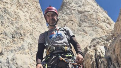 Hakkari Cilo-Sat Dağları'nda Bala Süpha Dürek Zirvesi'ne tırmanan Bursalı dağcı