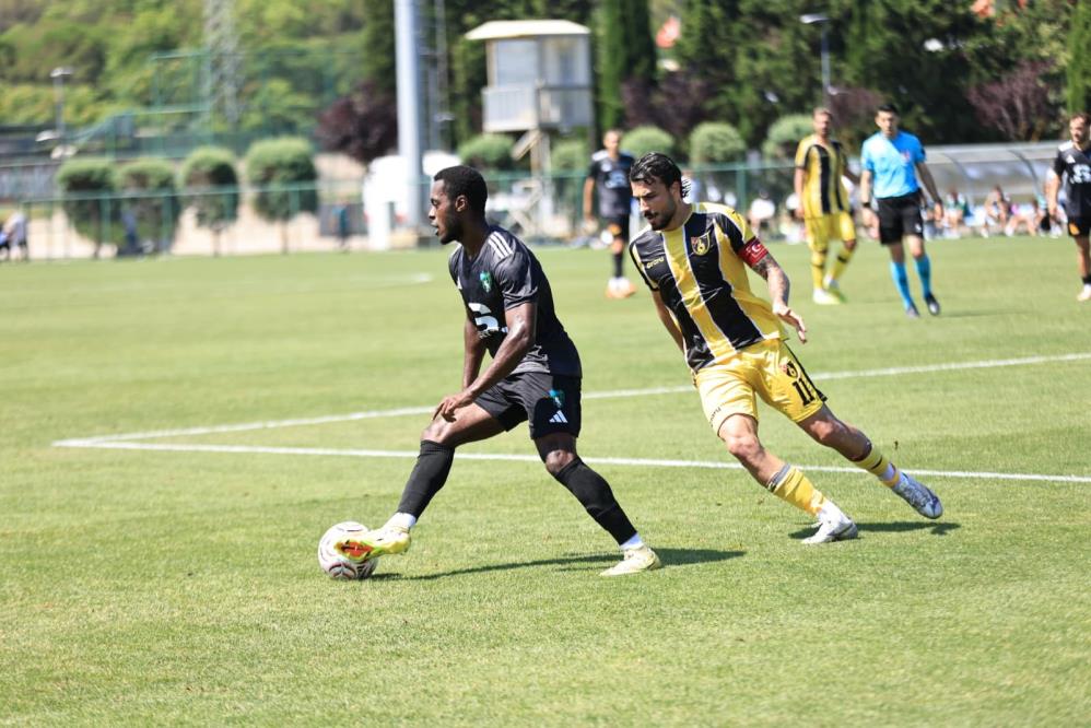Kocaelispor'un Riva mesaisi sona erdi! Son sınavda skor 1-1