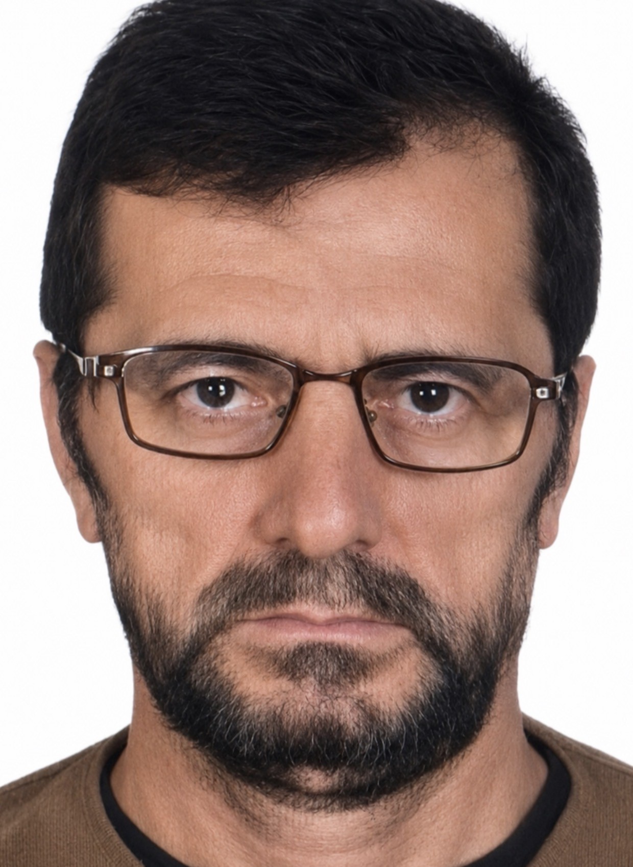 Fındık bahçesinde yanmış ceset şoku 