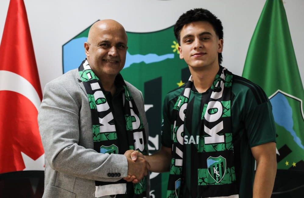 Kocaelispor, Fenerbahçe altyapısında yetişen ve son olarak Sakaryaspor forması giyen