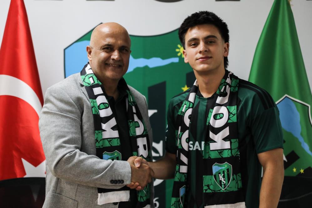 Kocaelispor, Fenerbahçe altyapısında yetişen ve son olarak Sakaryaspor forması giyen