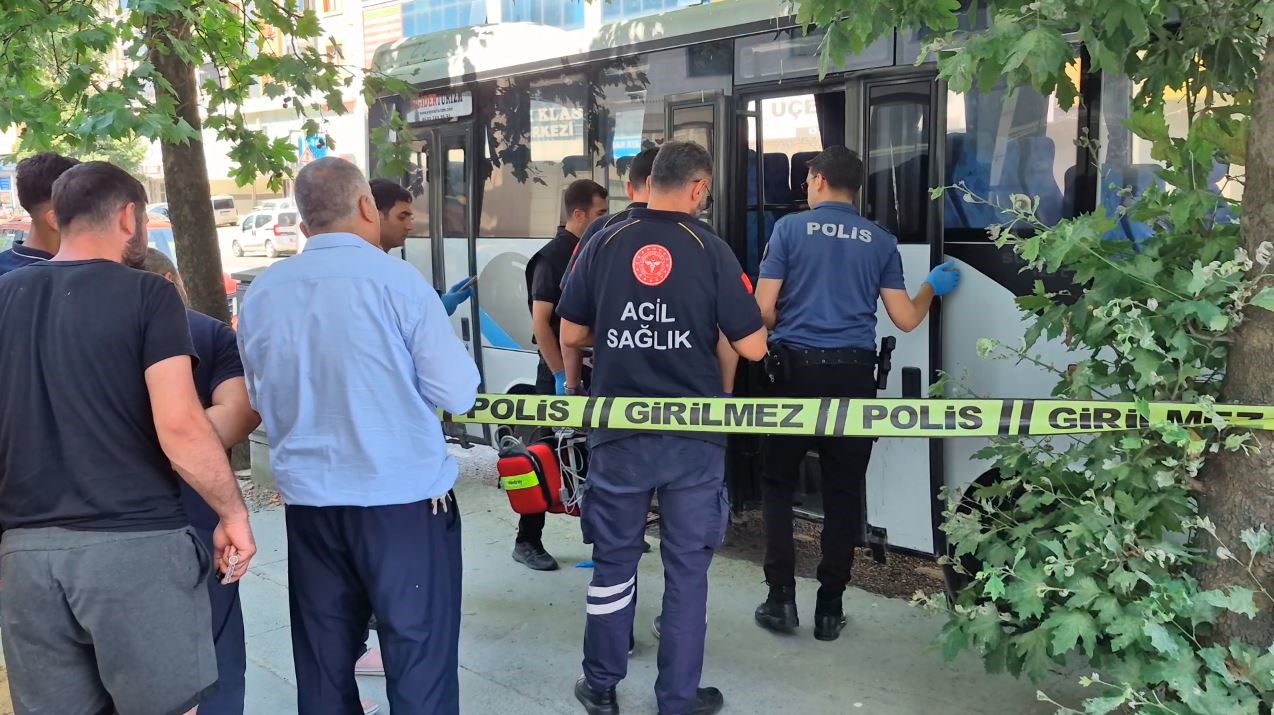3 gündür aranan şahıs servis aracında ölü bulundu