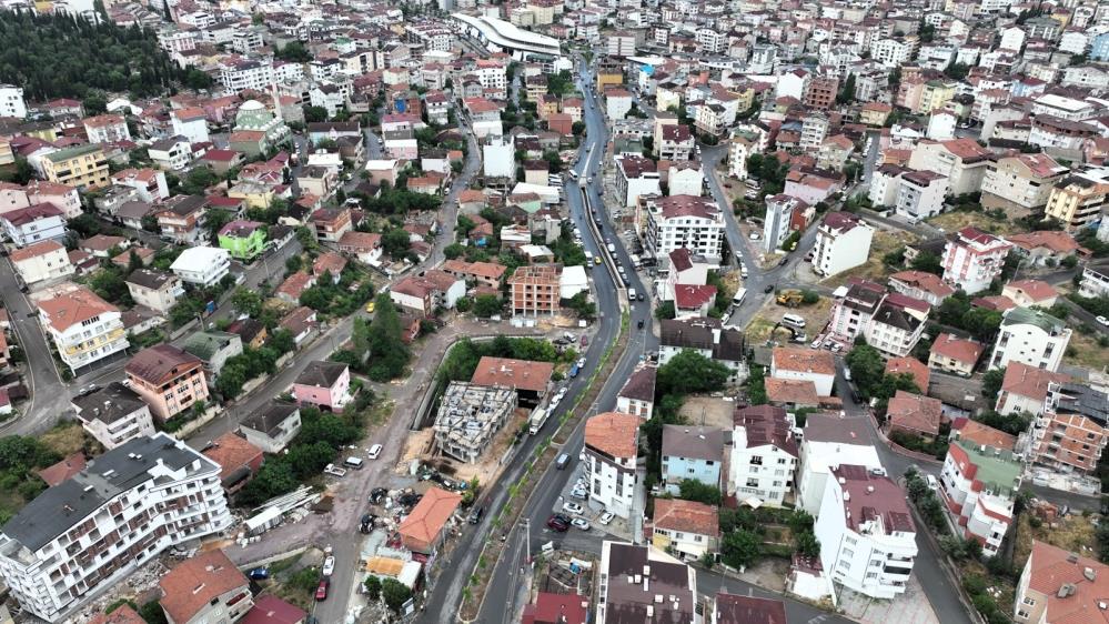 Kocaeli'de dev dönüşüm başladı! O cadde baştan sona yenileniyor
