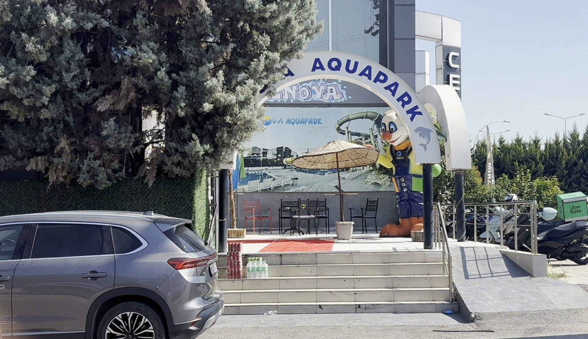 Aquaparkta dehşet anları: 16 yaşındaki çalışan ağır yaralandı