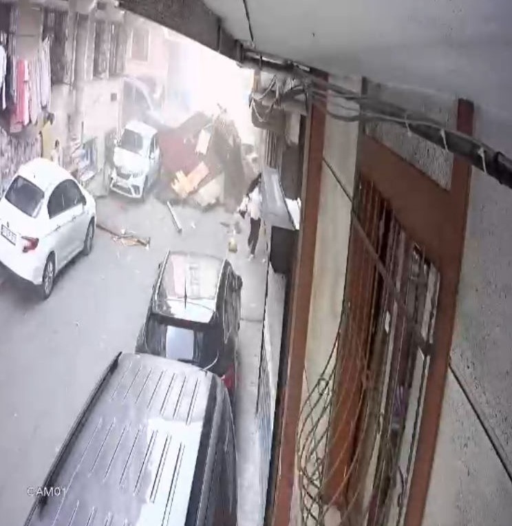 Fırtına can alıyordu: Çocuklar ölümle burun buruna geldi
