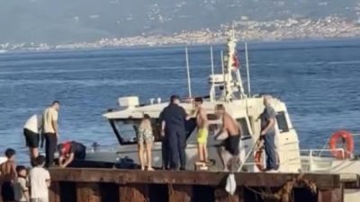 Kocaeli’nin Dilovası ilçesinde serinlemek için denize giren 3 arkadaş, dehşeti