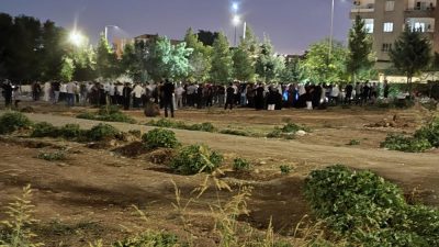 Batman’da Asri Mezarlık’ta uğradıkları silahlı saldırı sonucu ağır yaralanan baba,