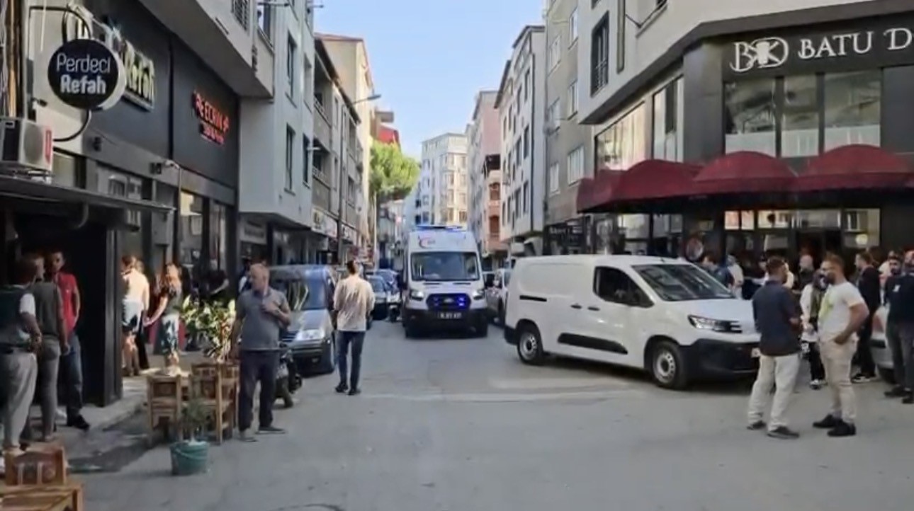 Komşuda silahlı kavga: 21 yaşındaki genç vuruldu