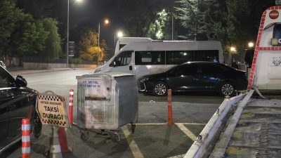 Sakarya'nın Akyazı ilçesinde bir kadın, ayrı yaşadığı eşine emanet ettiği