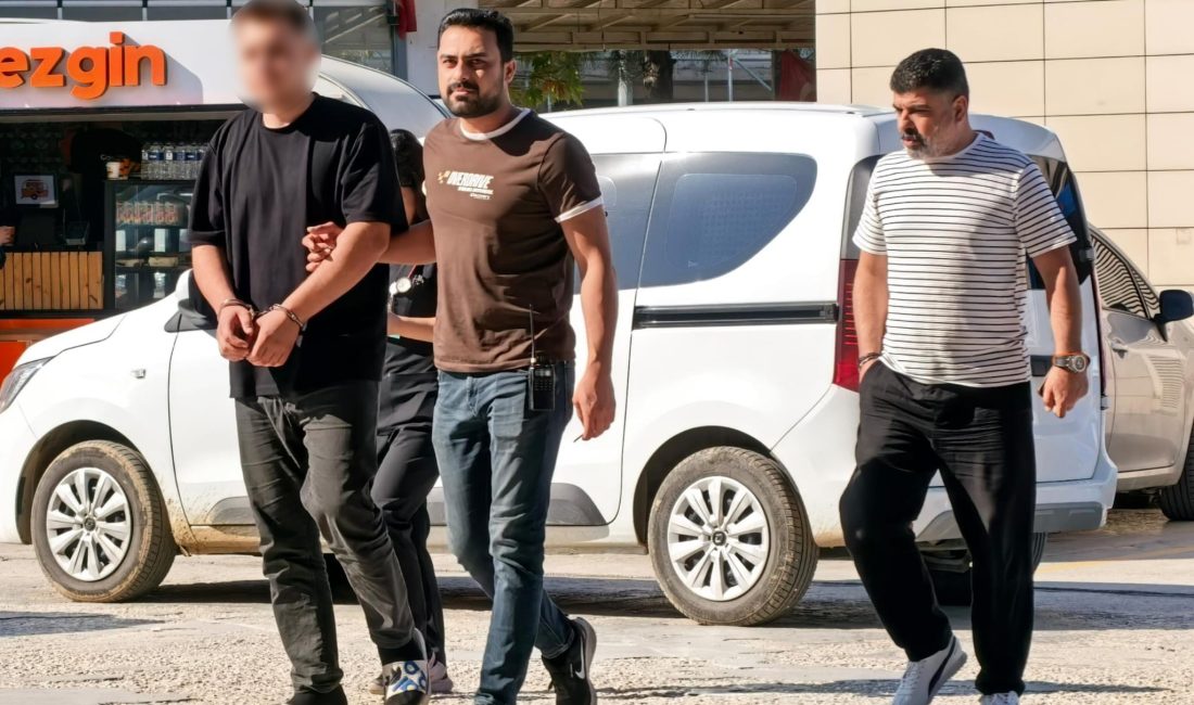 Bursa'da 19 yaşındaki bir şüpheli, arkadaşını silah ve bıçakla tehdit