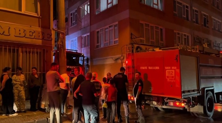 Evini saran alevlerden kurtulamadı: Bir aile yasa boğuldu!