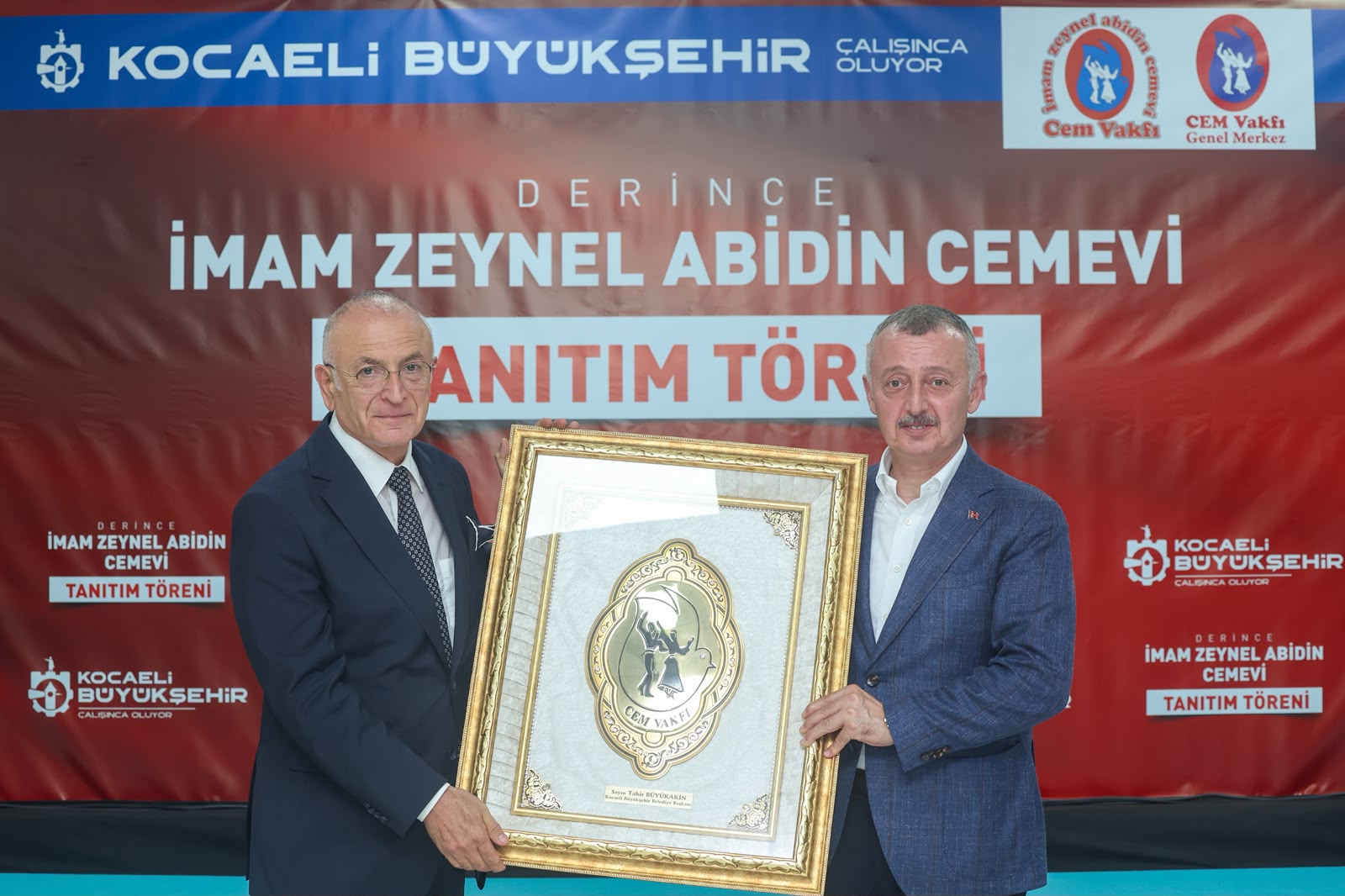Büyükakın: “Birbirimize sıkı tutunduğumuzda güçlü oluruz”