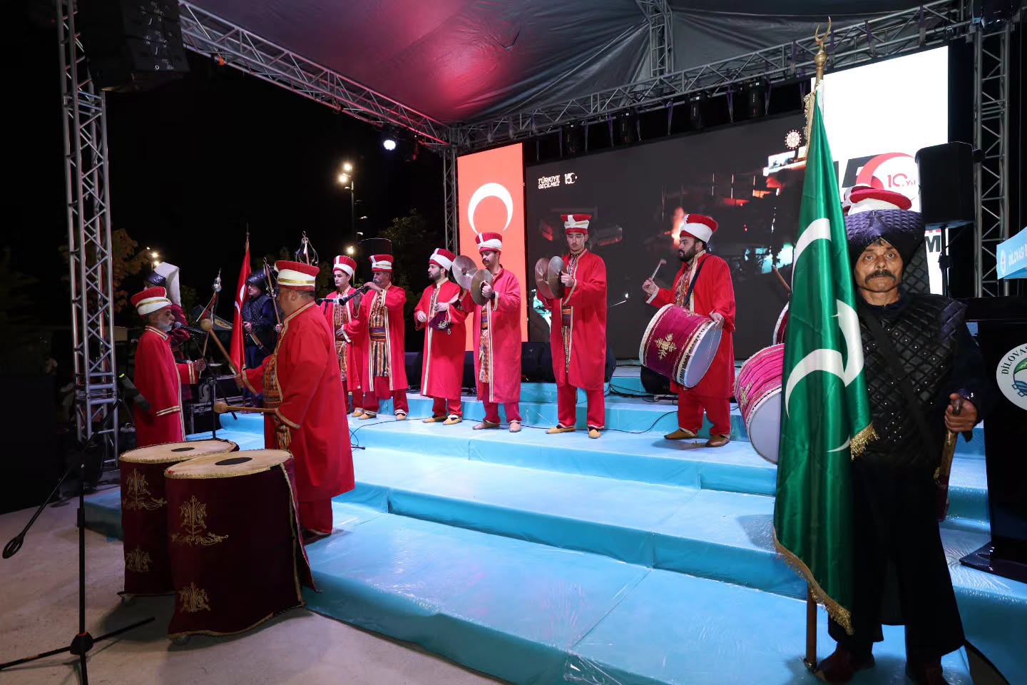 Dilovası'nda 15 Temmuz ruhu 10. yılında aynı inanç ve kararlılıkla yaşatıldı