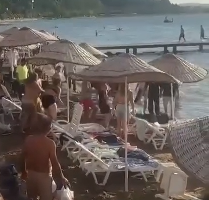 Kocaeli'nin Karamürsel ilçesinde yaz aylarının uğrak noktalarından biri olan Kumyalı