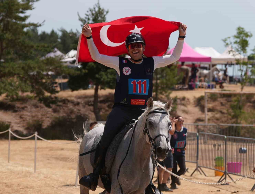 Kocaeli, spor dünyasından gelen gurur verici bir haberle sarsıldı. İzmitli