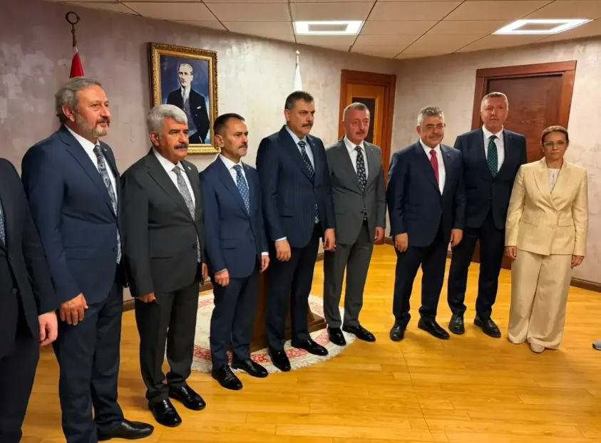İçişleri Bakanı Mustafa Çiftçi, rotasını Kocaeli’ye çevirdi. Kent genelinde bir