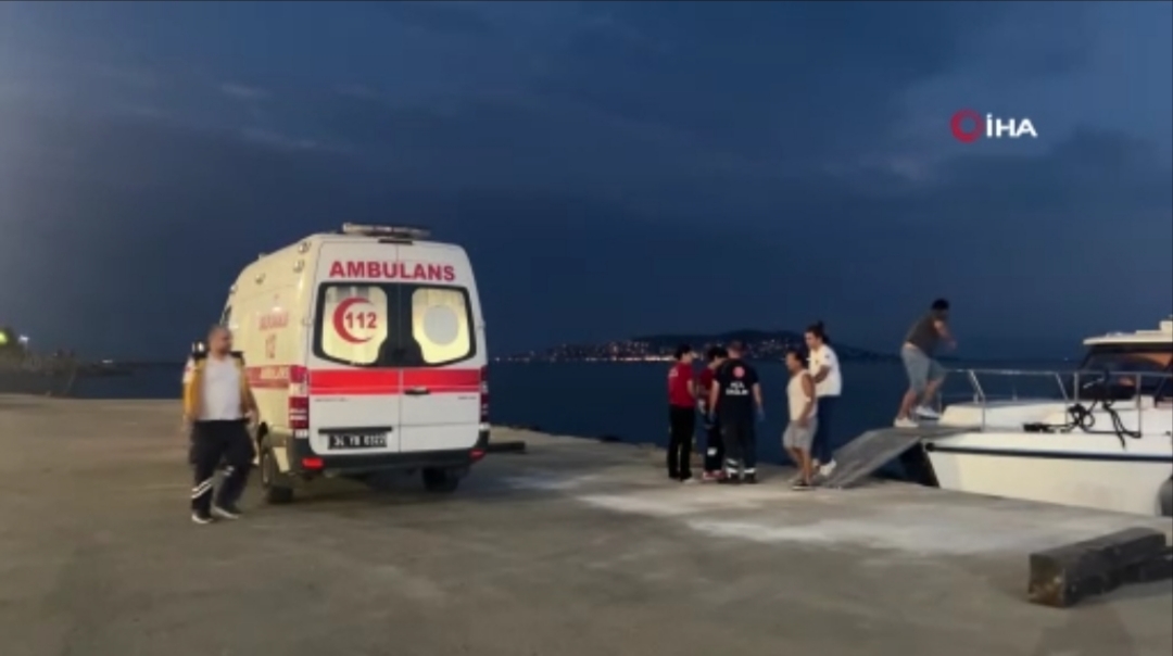 Plajda patlama sonrası dev yangın: 4 kişi hastaneye kaldırıldı!
