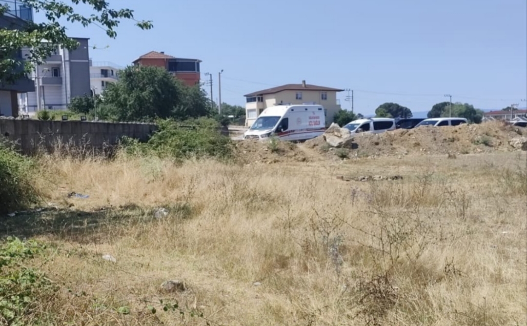 Kocaeli'de arazide ceset şoku: Ekipler olay yerinde