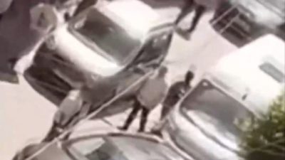 Esenler’de dedesinin kullandığı hafif ticari aracın altında kalan 2 yaşındaki