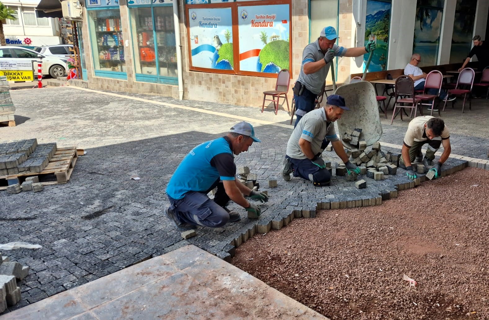 Kandıra'ya modern, güvenli ve konforlu meydan