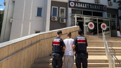 Kocaeli İl Jandarma Komutanlığı, bölgede huzur ve güvenliği sağlamak, aranan