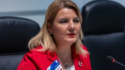 İzmit siyasetinde ve kamuoyunda büyük bir yankı uyandıran eski Özel