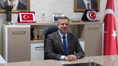 AK Parti İzmit İlçe Başkanı Halil Güngör Dokuzlar, İzmit Belediyesi