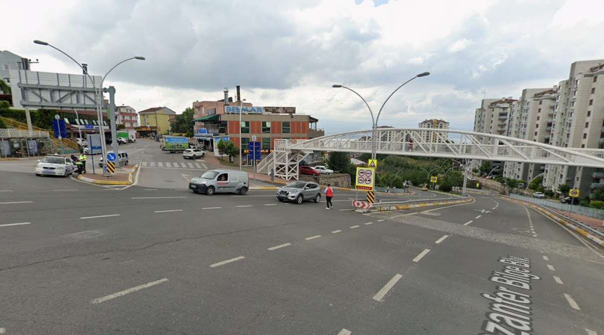 Trafikte alarm! Santral Yokuşu araç geçişine kapatıldı