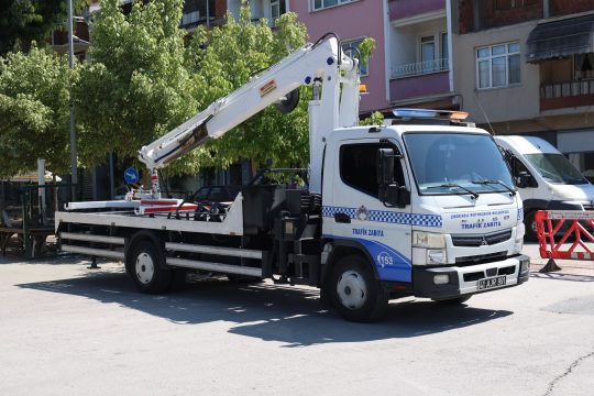 İzmit Mehmet Ali Paşa Mahallesi'nde bulunan Doğu Kışla Kapalı Pazar