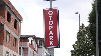 İzmit Doğu Kışla Kapalı Pazar Alanı otoparkında 2018 yılından bu