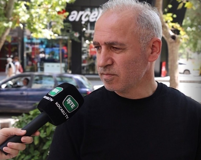 Özgür Özel CHP ile yollarını ayırdı, yeni parti için düğmeye