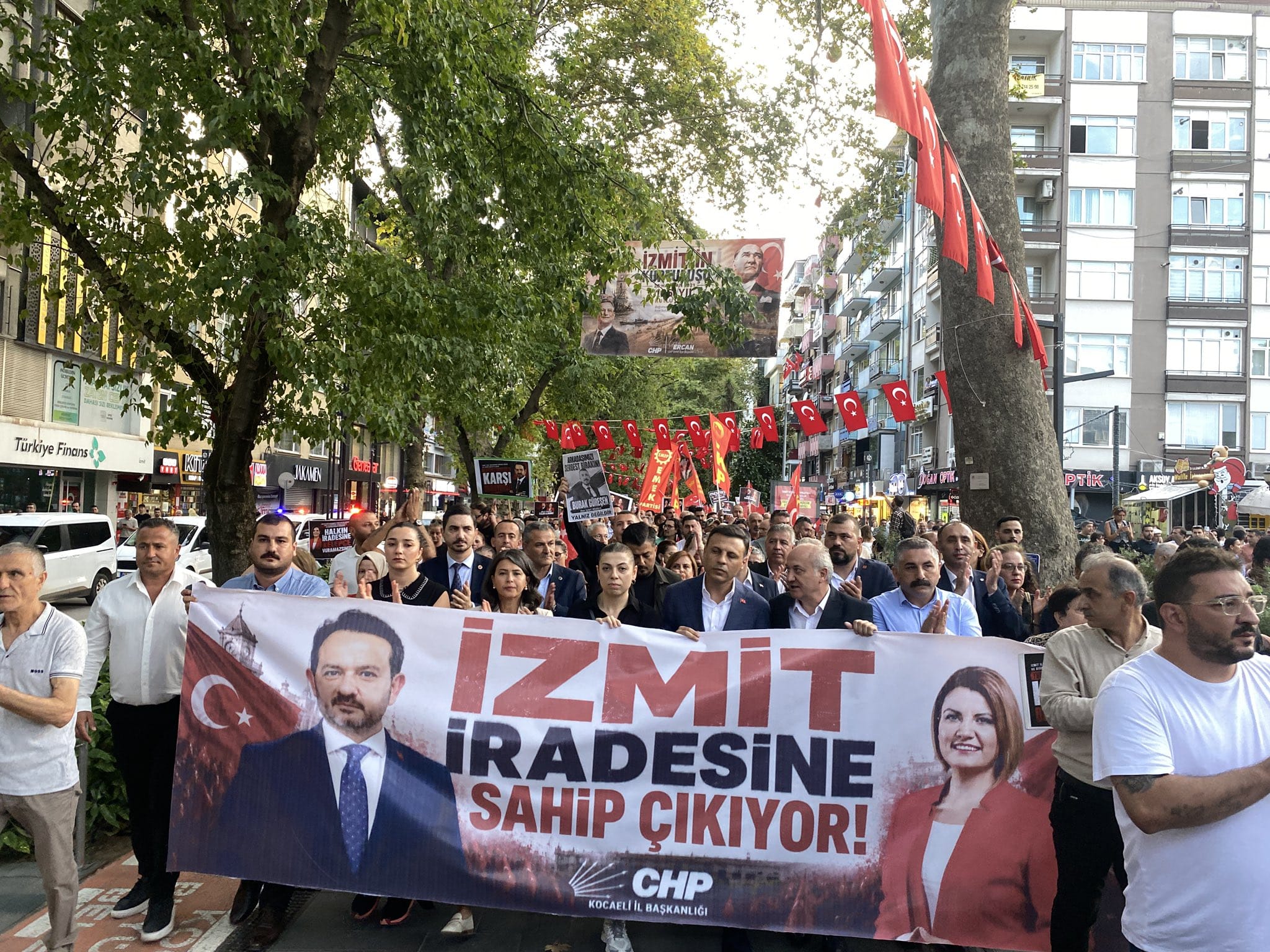 CHP İstanbul İl Başkanı Özgür Çelik, Fatma Kaplan Hürriyet'in tutuklanmasının