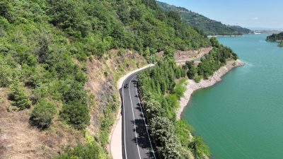 Büyükşehir Belediyesi, Başiskele İlçesi Yuvacık Yakacık Mahallesi’nde altyapı çalışmalarının ardından
