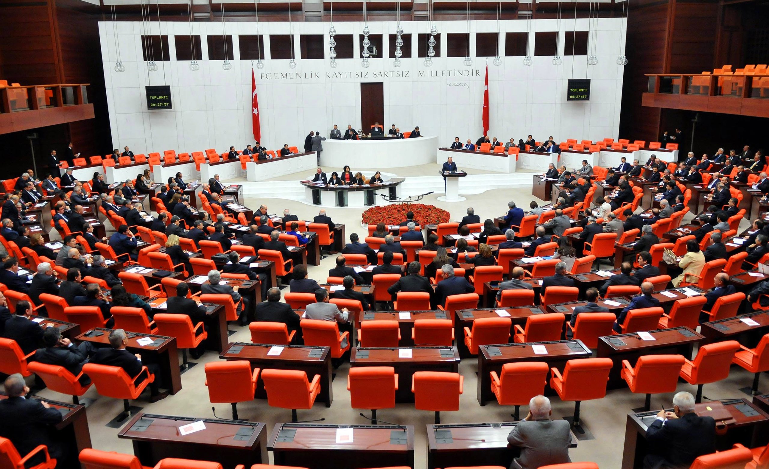 TBMM'nin resmi internet sitesinde milletvekili dağılımı güncellendi. Yeni Parti, 91
