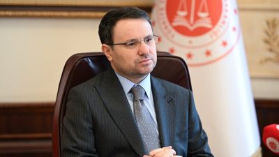 Adalet Bakanı Akın Gürlek, siber suçlar ve suç gelirleriyle mücadele