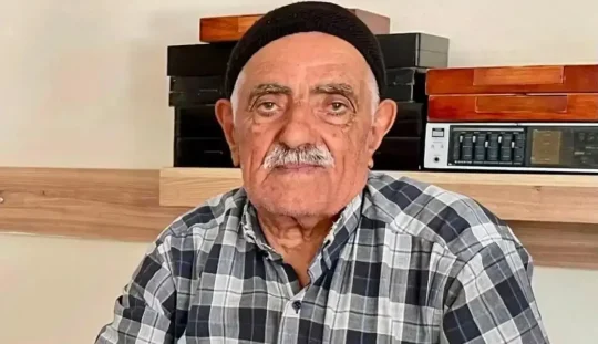Kocaeli'nin İzmit ilçesinde Alikahya'nın tanınan isimlerinden Ahmet Yurt hayatını kaybetti.