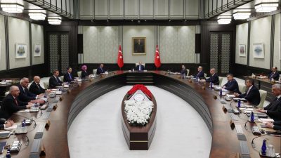 Cumhurbaşkanı Recep Tayyip Erdoğan başkanlığındaki Kabine Toplantısı'nda Terörsüz Türkiye süreci,