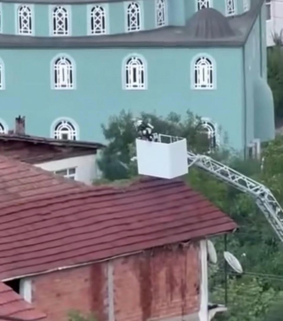 Son dakika Kocaeli'de korku dolu anlar: Vatandaşlar sokağa döküldü!