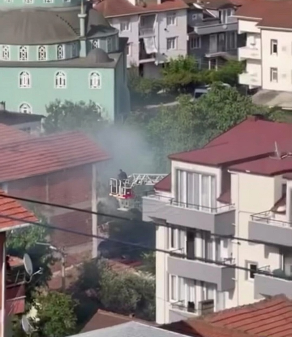 Son dakika Kocaeli'de korku dolu anlar: Vatandaşlar sokağa döküldü!