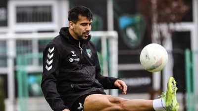 Esenler Erokspor, Kocaelispor’un tecrübeli orta saha oyuncusu Samet Yalçın’ı kadrosuna