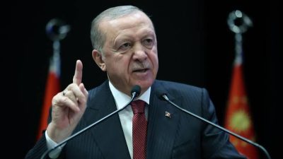 Cumhurbaşkanı Recep Tayyip Erdoğan, Pakistan Başbakanı Şahbaz Şerif'i Cumhurbaşkanlığı Dolmabahçe
